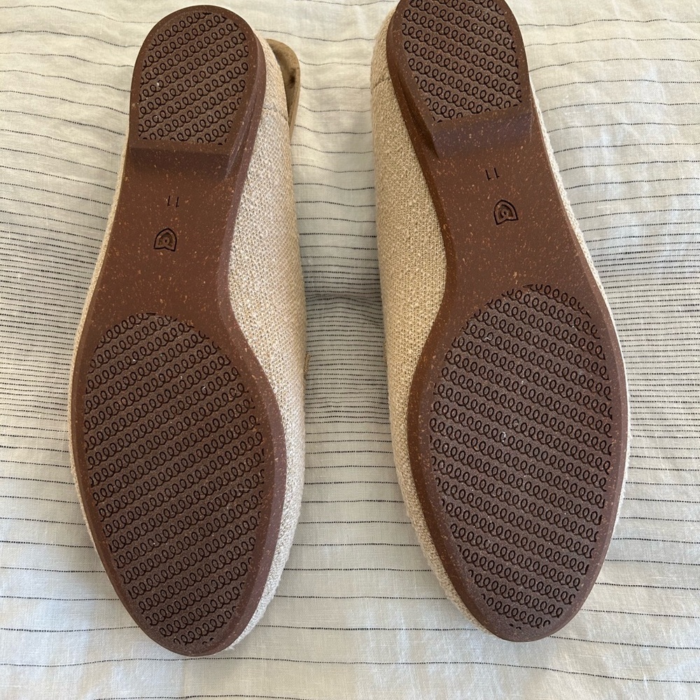 Rothy's Tan Mules with Gold Accent - Picture 2 of 2